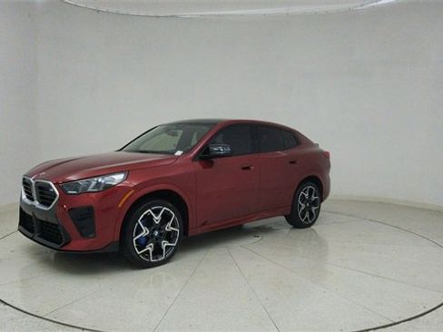 Used 2025 BMW X2 M35i image 65