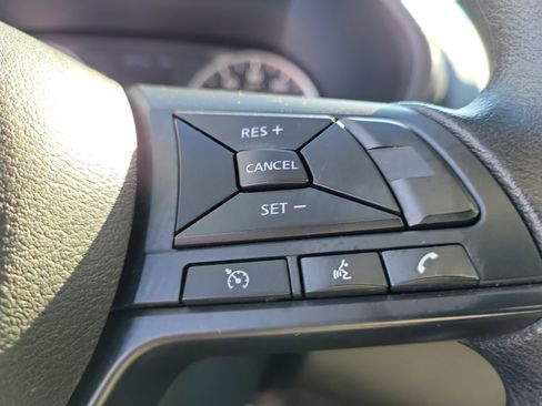 Used 2024 Nissan Sentra S image 24