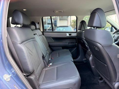 Used 2026 Hyundai Santa Fe SEL FWD image 18