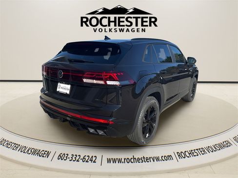 New 2026 Volkswagen Atlas Cross Sport SEL R-Line image 9