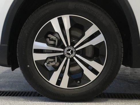 New 2026 Mercedes-Benz GLA 250 4MATIC image 11