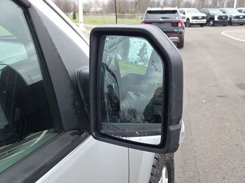 Used 2017 Ford F150 XLT w/ Equipment Group 302A Luxury image 6