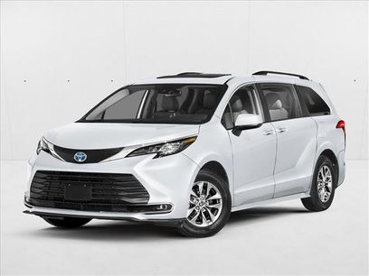 New 2025 Toyota Sienna XLE