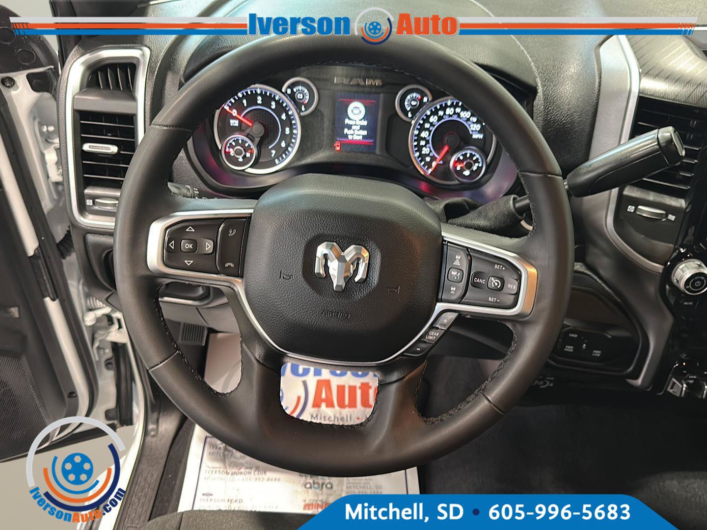 Used 2026 RAM 2500 Big Horn AWD/4WD image 16