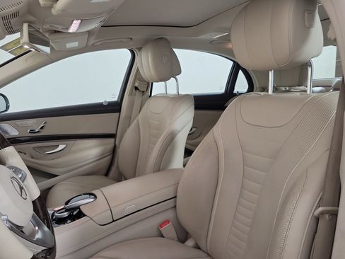 Used 2020 Mercedes-Benz S 560 Sedan image 20