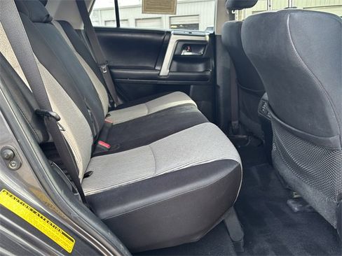 Used 2016 Toyota 4Runner SR5 image 12