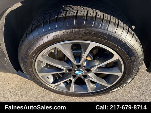 Used 2015 BMW X5 xDrive35d image 16