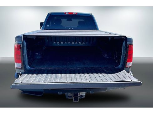 Used 2011 GMC Sierra 2500 Denali w/ Suspension Package, Off-Road image 7