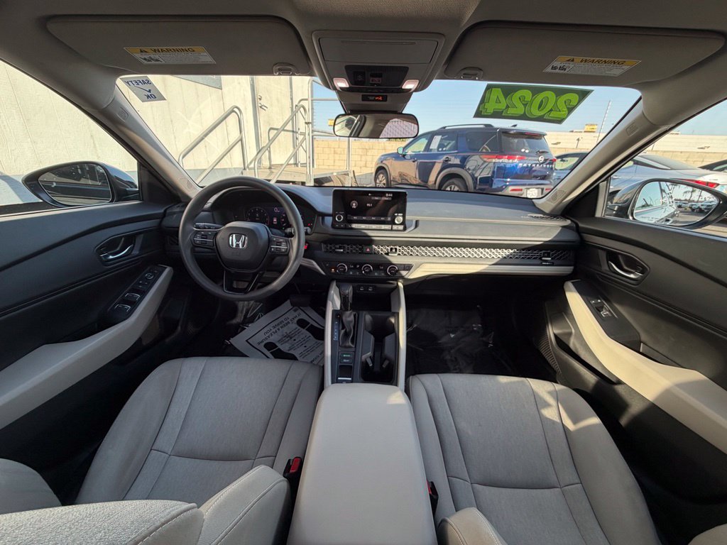 Used 2024 Honda Accord EX image 14