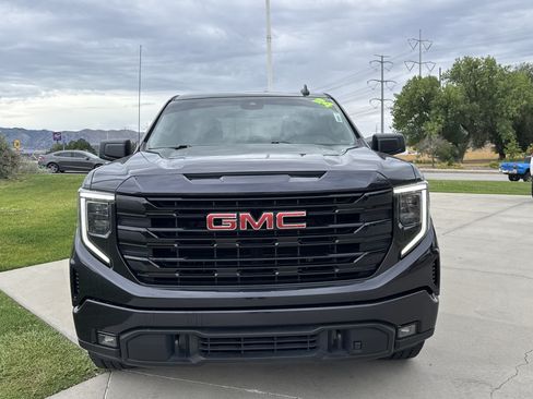 Used 2024 GMC Sierra 1500 Elevation AWD/4WD image 8