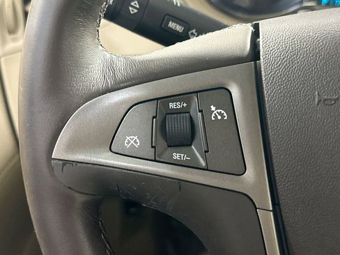 Used 2011 Buick LaCrosse CX image 20