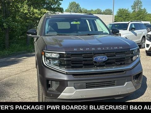 New 2026 Ford Expedition Max Platinum AWD/4WD image 6