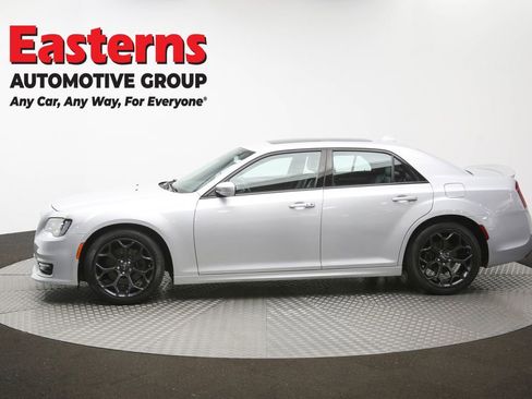 Used 2020 Chrysler 300 S image 61