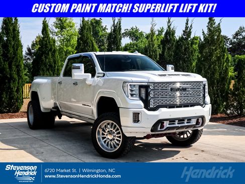 Used 2021 GMC Sierra 3500 Denali w/ Denali Ultimate Package AWD/4WD image 1