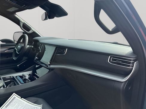 New 2026 Jeep Grand Wagoneer L Limited image 14