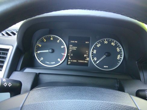 Used 2012 Land Rover Range Rover Sport HSE LUX AWD/4WD image 32