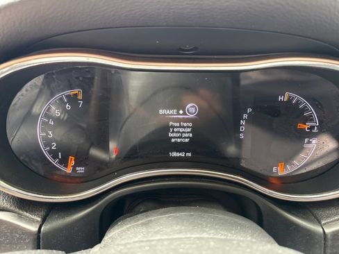 Used 2014 Jeep Grand Cherokee Limited w/ Luxury Group II AWD/4WD image 18