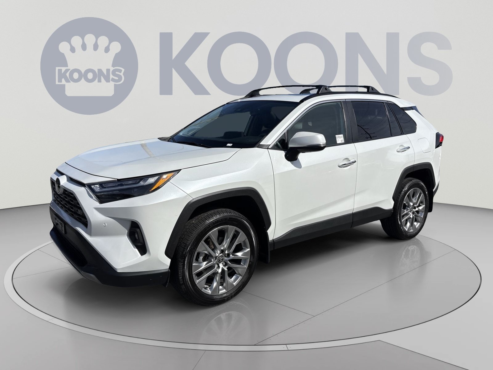 Used 2023 Toyota RAV4 Limited FWD image 1