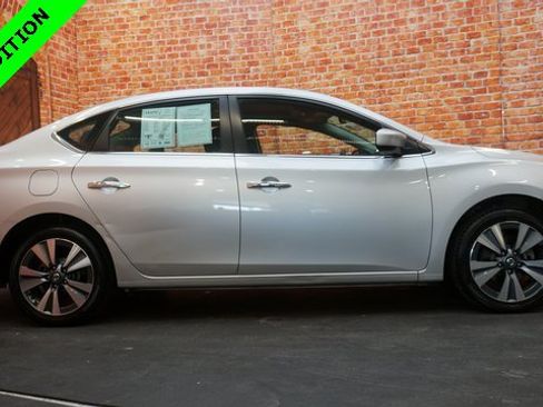 Certified 2019 Nissan Sentra SV w/ Special Edition Package image 8