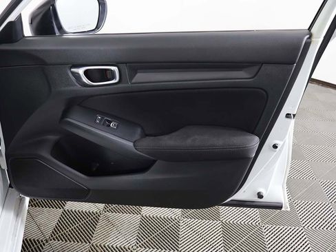 Used 2025 Honda Civic Sport image 21