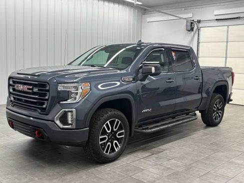 Used 2022 GMC Sierra 1500 AT4 w/ AT4 Premium Package AWD/4WD image 5