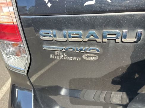 Used 2017 Subaru Forester 2.5i Premium w/ All-Weather Package AWD/4WD image 3