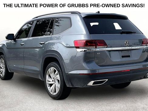 Used 2021 Volkswagen Atlas SE w/ Panoramic Sunroof Package FWD image 2