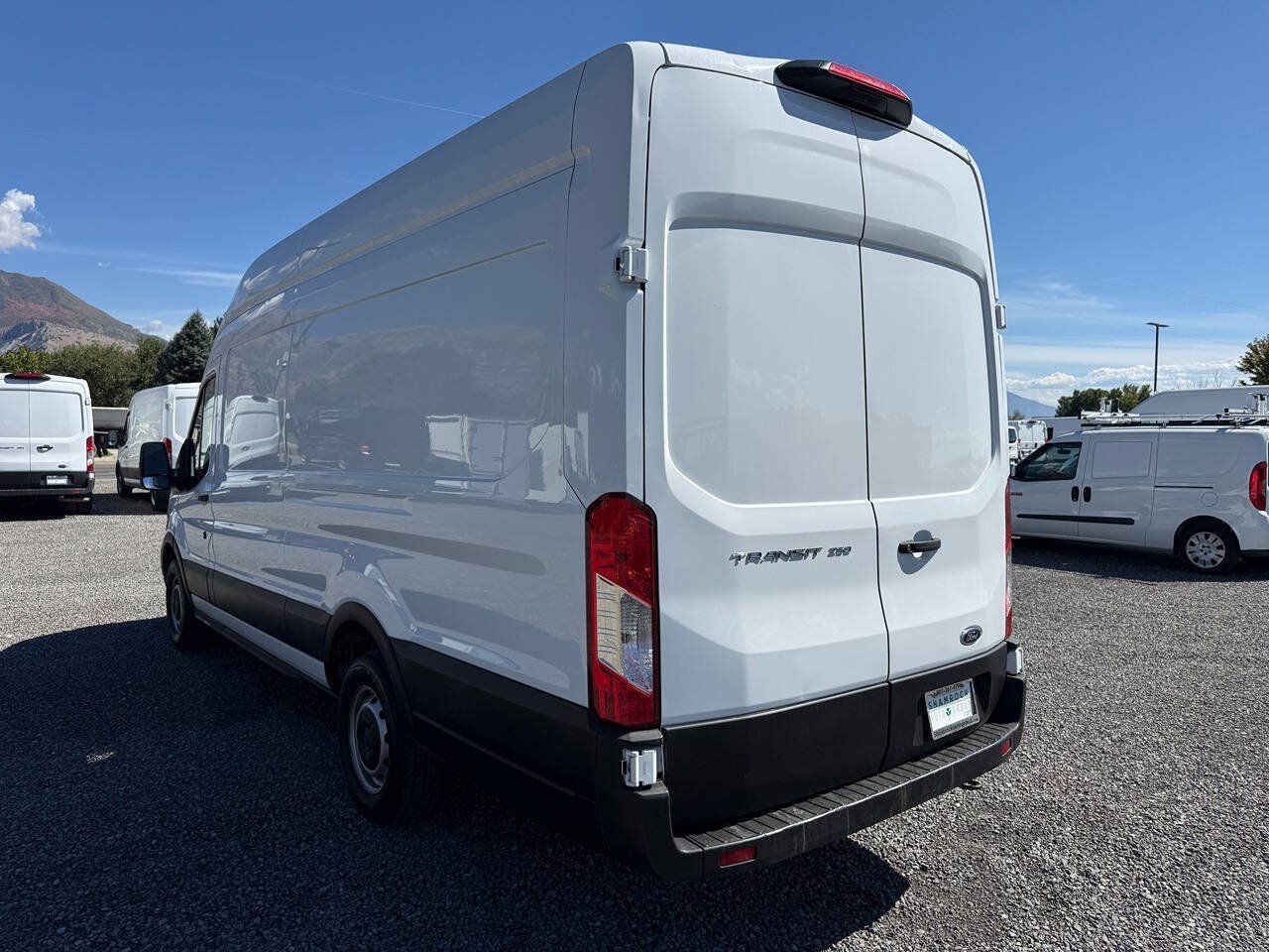 Used 2023 Ford Transit 250 148 High Roof Extended RWD image 5