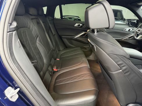 Used 2024 BMW X6 M60i image 22