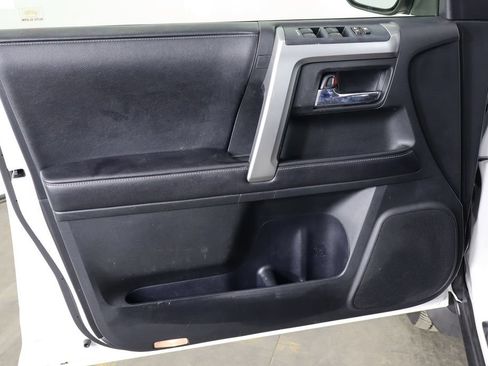 Used 2016 Toyota 4Runner SR5 RWD image 20