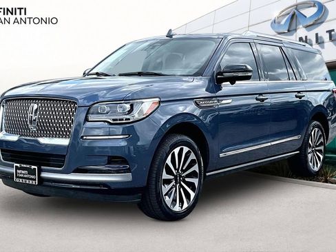 Used 2023 Lincoln Navigator L Reserve AWD/4WD image 14
