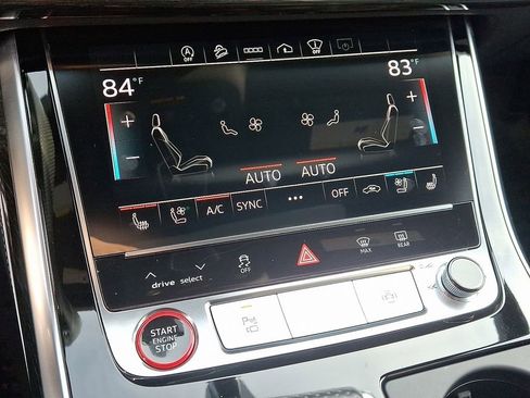 Used 2021 Audi SQ8 Prestige w/ Prestige Package image 17