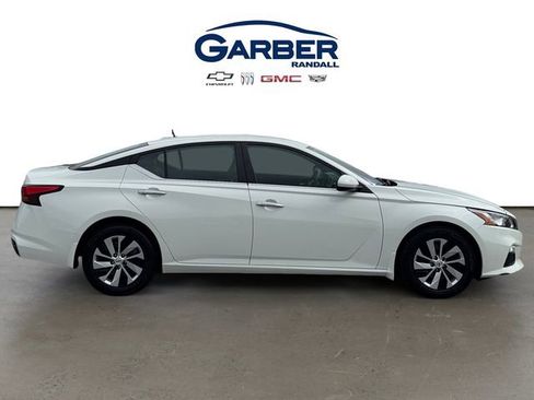 Used 2020 Nissan Altima 2.5 S image 6
