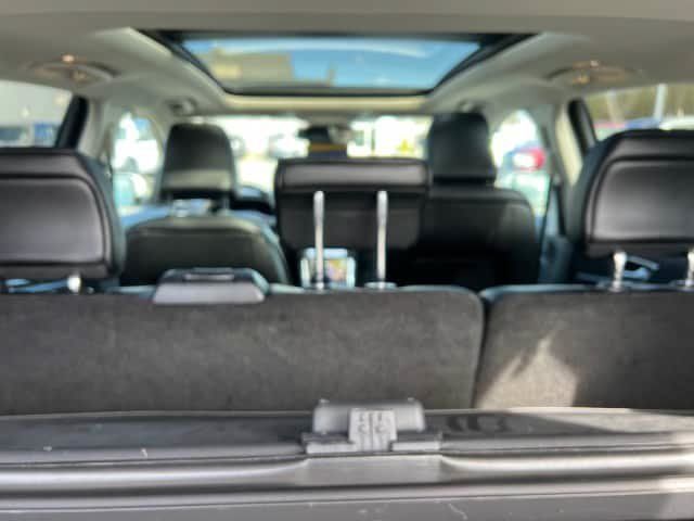 Used 2022 Ford Edge Titanium AWD/4WD image 33