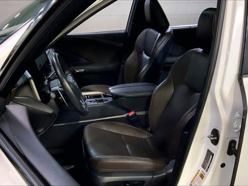 Certified 2025 Lexus TX 350 AWD image 7