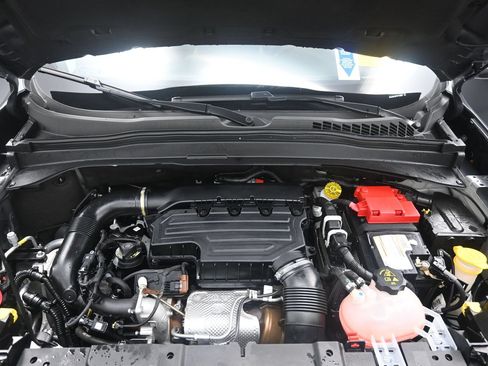 Used 2023 Jeep Renegade Latitude AWD/4WD image 22