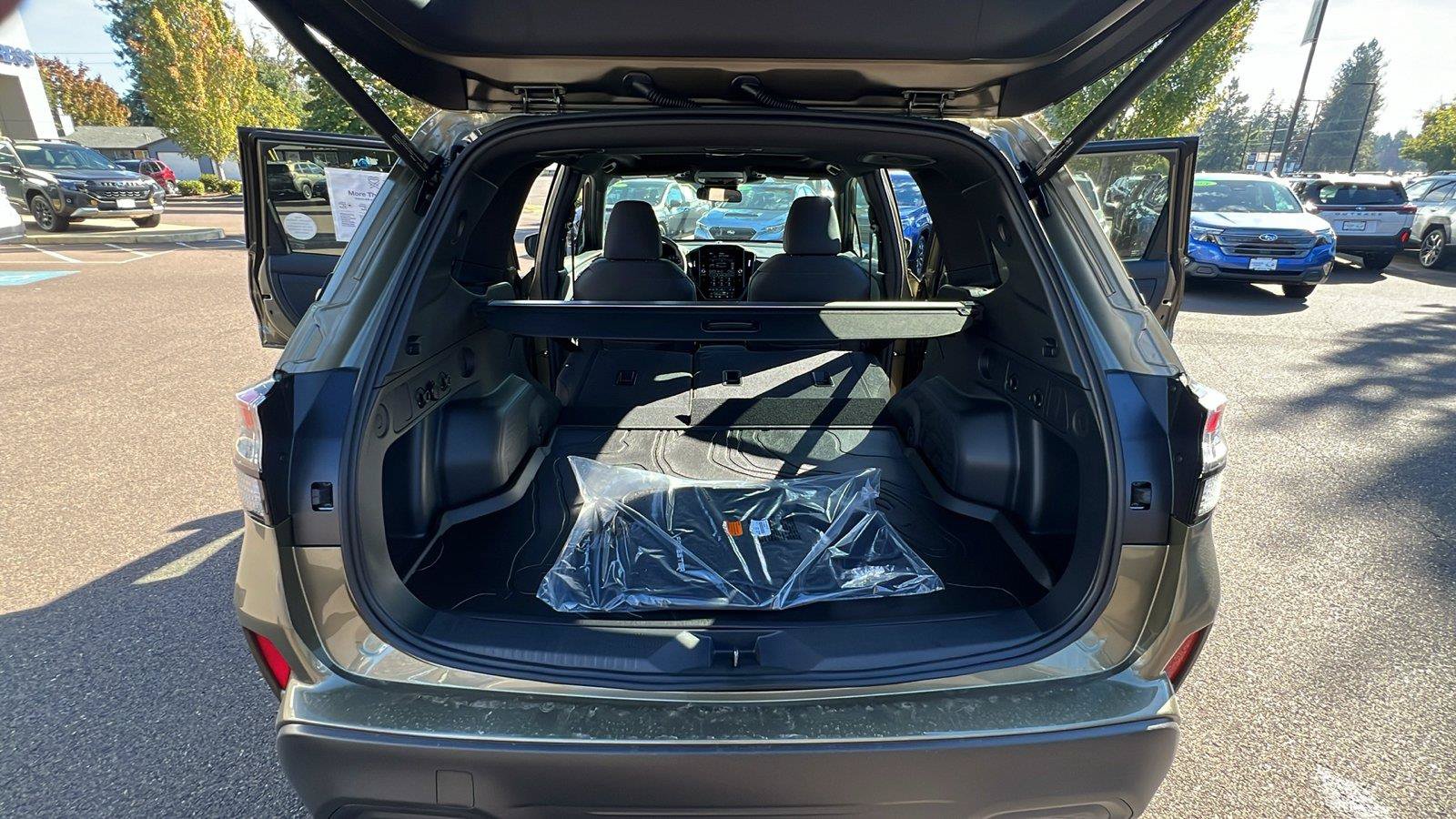 New 2026 Subaru Forester Premium AWD/4WD image 18