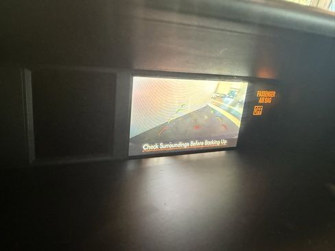 Used 2014 Subaru Forester 2.5i Touring image 3