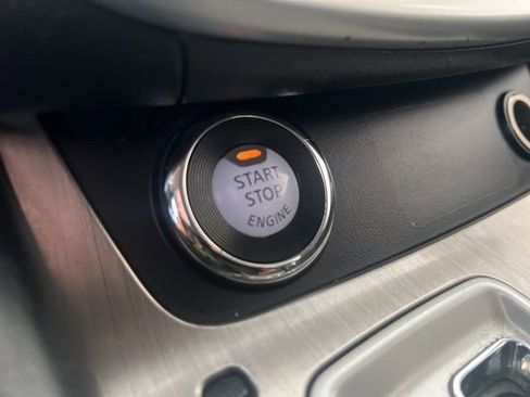 Used 2017 Nissan Murano SV image 26