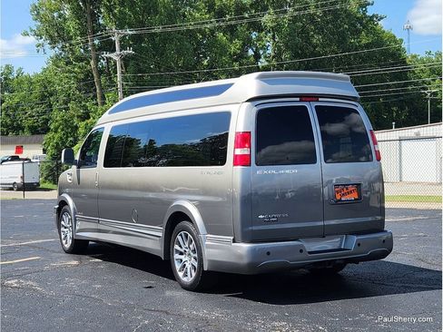 Used 2020 Chevrolet Express 2500 Extended w/ Enhanced Convenience Package RWD image 13