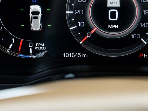 Used 2019 Cadillac Escalade Platinum image 17