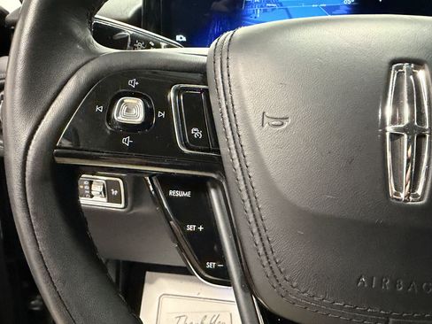 Used 2025 Lincoln Aviator Reserve w/ Equipment Group 201A image 16