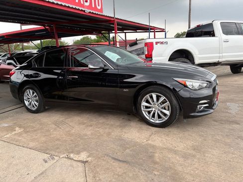 Used 2017 INFINITI Q50 2.0t RWD image 10