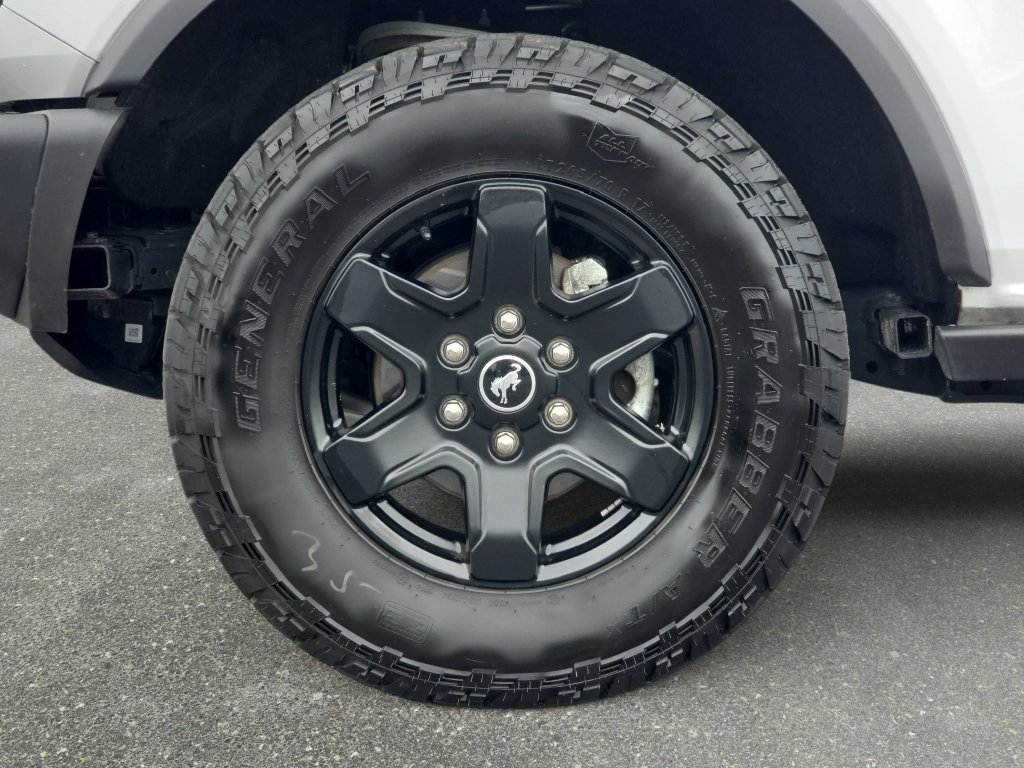 Used 2024 Ford Bronco Black Diamond AWD/4WD image 32