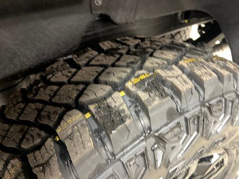 New 2026 Chevrolet Silverado 1500 ZR2 image 10