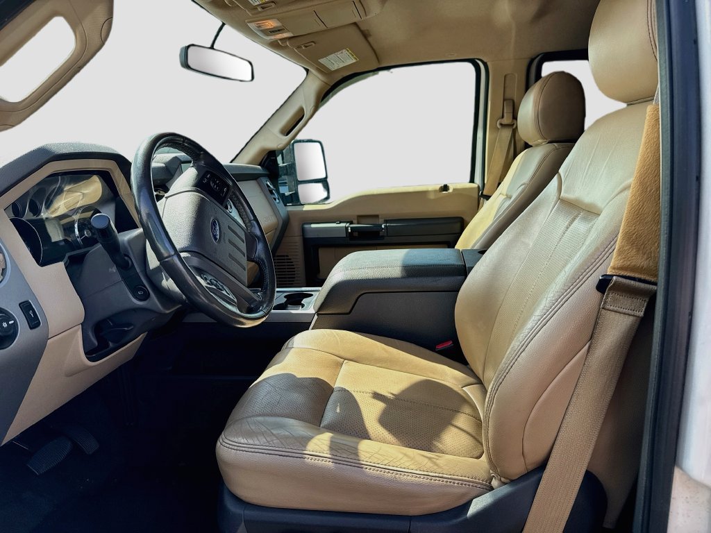 Used 2016 Ford F250 Lariat w/ Lariat Interior Package AWD/4WD image 5