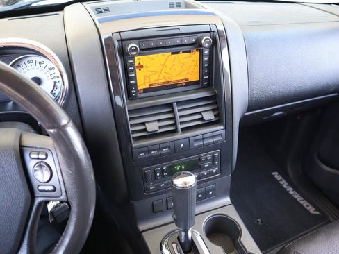 Used 2010 Ford Explorer Sport Trac Limited image 43