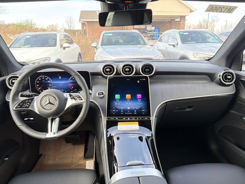 New 2026 Mercedes-Benz GLC 300 4MATIC image 11