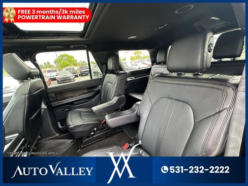Used 2019 Ford Expedition Limited w/ Equipment Group 302A AWD/4WD image 24
