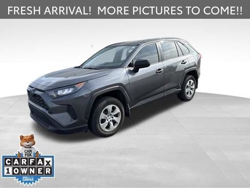 Certified 2021 Toyota RAV4 LE AWD/4WD image 1
